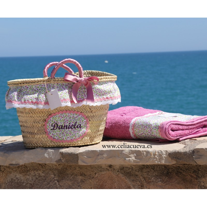 Identificar Alfabeto móvil Capazo de niña y toalla de playa personalizado