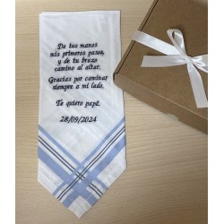Pañuelo caballero Mod. BD01 blanco con raya azul “texto libre”